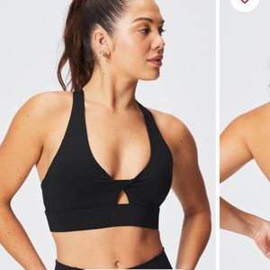 Fabletics oasis twist black sports bra